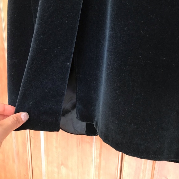 Men’s Black Velvet Suit Jacket, size 46 - Picture 5 of 7